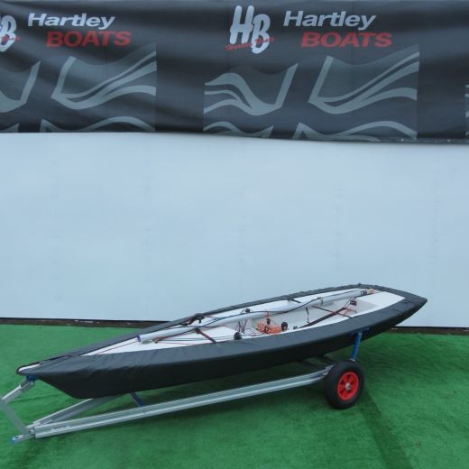 Hartley Boats Contender Undercover